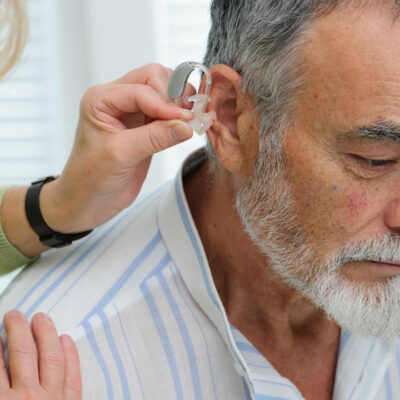 4 useful tips to find the most appropriate hearing aid for yourself